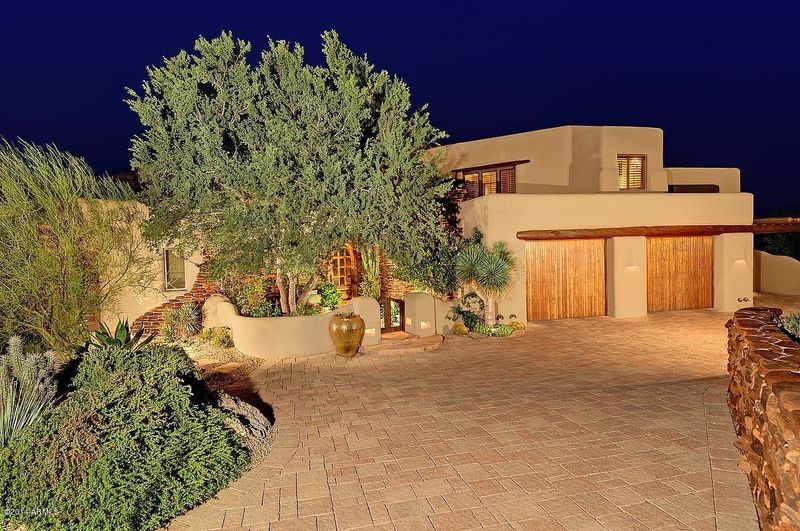 7728 E Black Mountain Rd, Scottsdale, AZ 85266