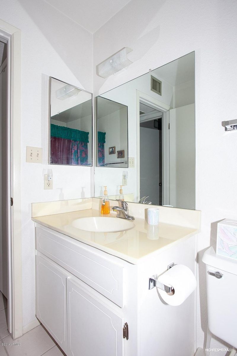 7728 E Coralbell Ave, Mesa, AZ 85208
