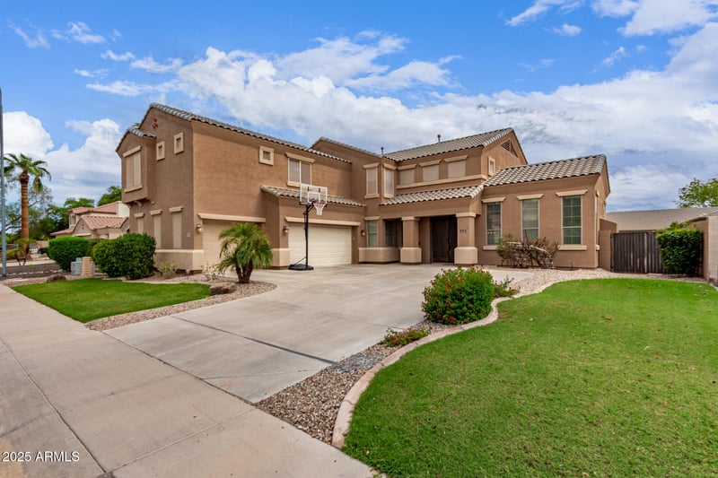 773 Glacier Dr, Chandler, AZ 85249
