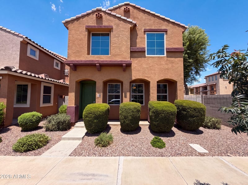 7730 W Giles Rd, Phoenix, AZ 85035