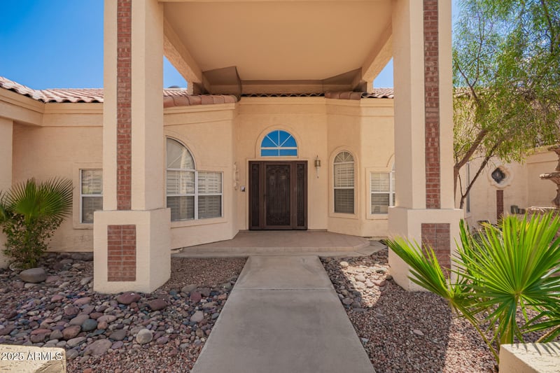 7731 Villa Rita Dr, Glendale, AZ 85308