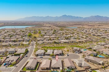 7732 Agora Ln, Phoenix, AZ 85043