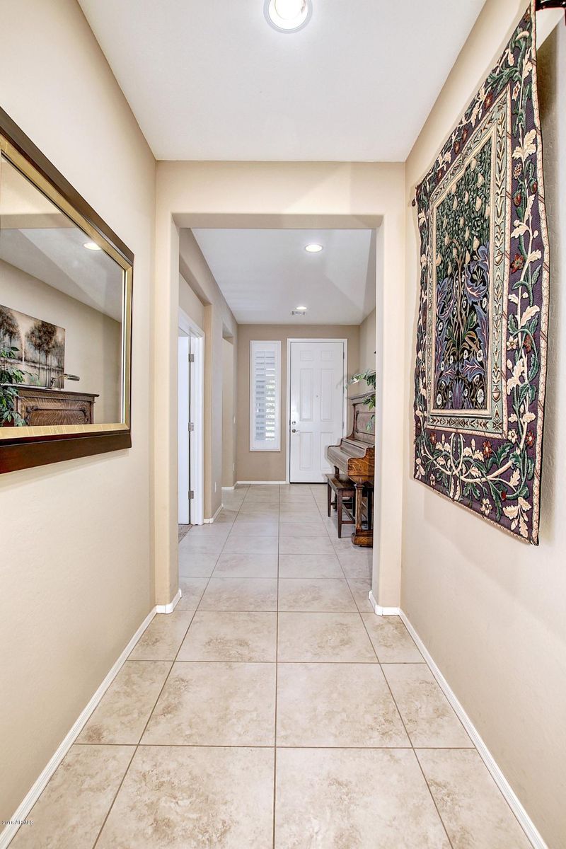 7732 S Columbus Dr, Gilbert, AZ 85298