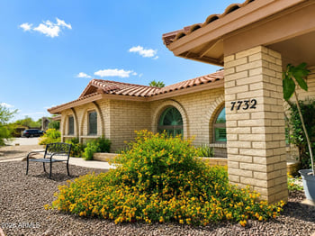 7732 Wagoner Rd, Glendale, AZ 85308