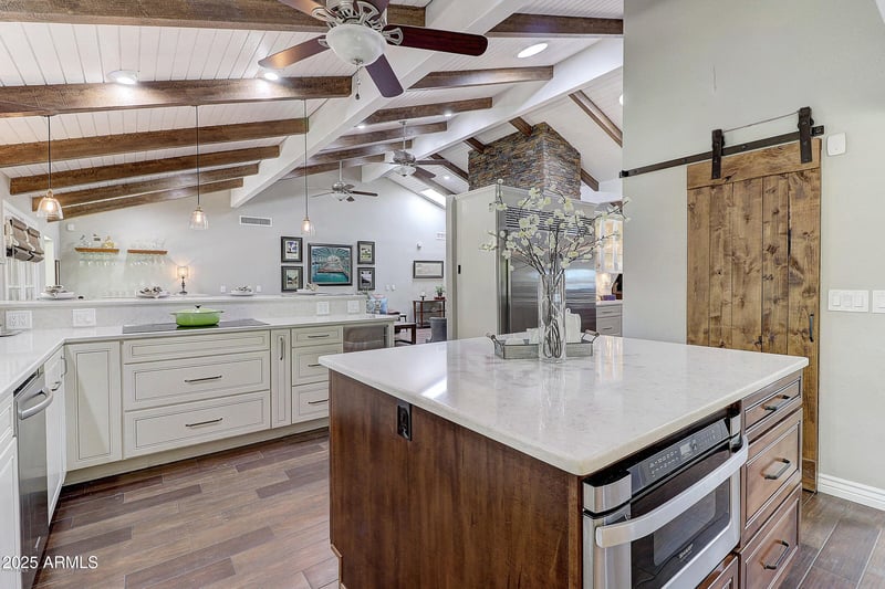 7732 Wagoner Rd, Glendale, AZ 85308