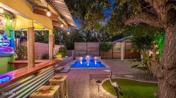 7733 54th Ln, Glendale, AZ 85301