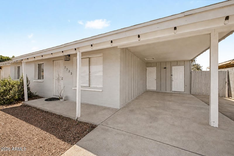 7733 W Orange Dr, Glendale, AZ 85303
