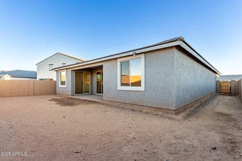 7736 Coyote Dr, Peoria, AZ 85383