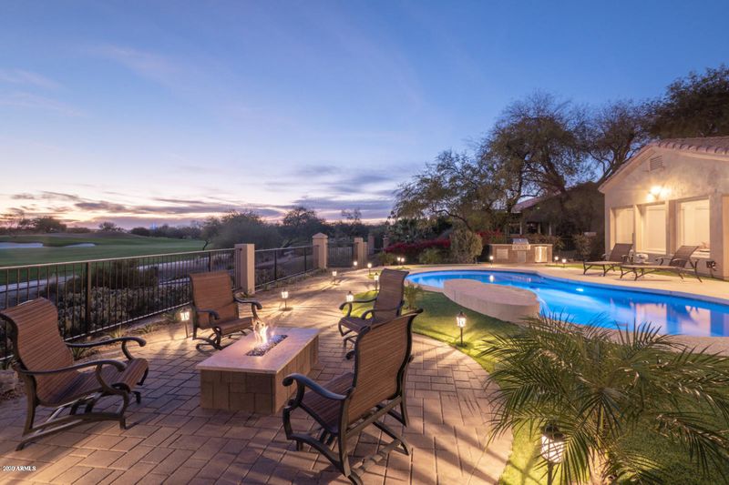 7737 E Hartford Dr, Scottsdale, AZ 85255