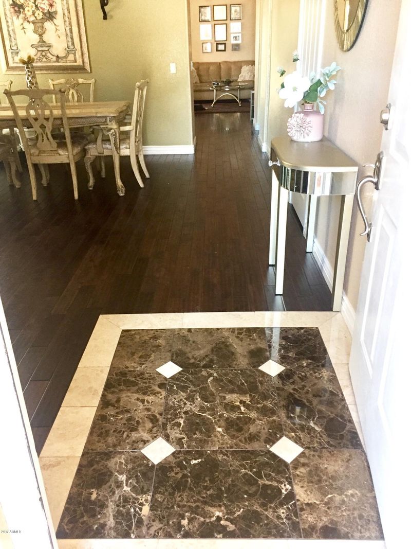 7737 W Mcrae Way, Glendale, AZ 85308