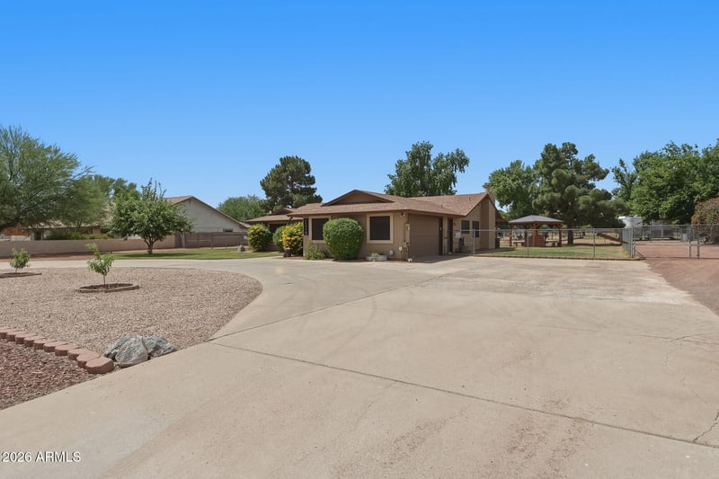 7740 175th Ave, Waddell, AZ 85355