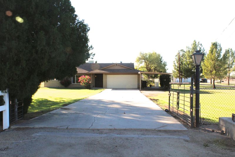 7740 N 83rd Ave, Glendale, AZ 85303