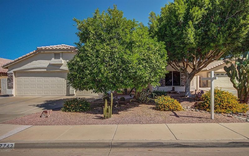 7742 E Caballero Cir, Mesa, AZ 85207