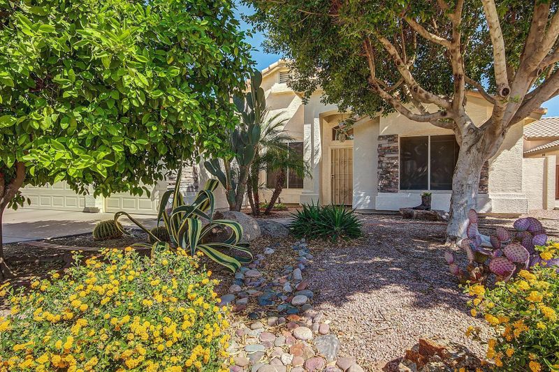 7742 E Caballero Cir, Mesa, AZ 85207