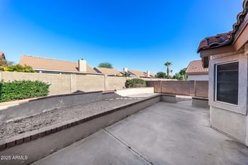 7742 Mcrae Way, Glendale, AZ 85308