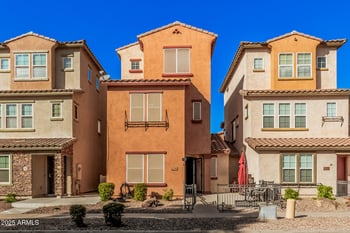 7742 Terri Lee Dr, Phoenix, AZ 85035