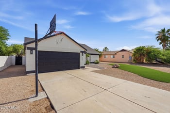 7742 Cherry Hills Dr, Peoria, AZ 85345