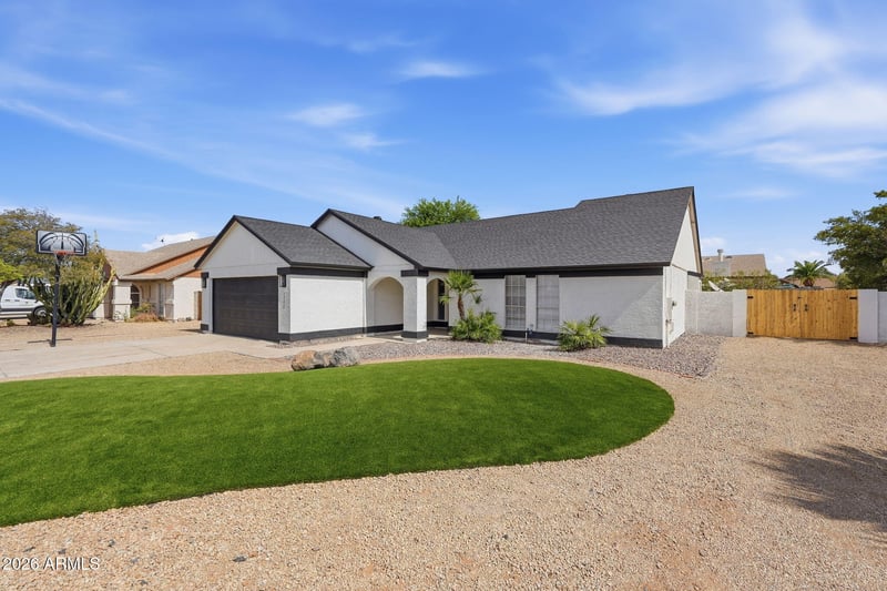 7742 Cherry Hills Dr, Peoria, AZ 85345