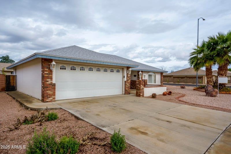 7744 Navarro Ave, Mesa, AZ 85209