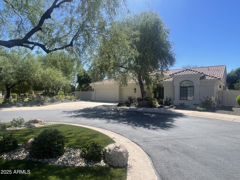 7747 Monica Dr, Scottsdale, AZ 85255