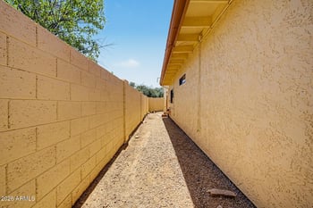 7748 Aster Dr, Scottsdale, AZ 85260