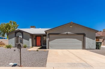 7748 Minnezona Ave, Phoenix, AZ 85033