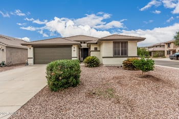775 Desert Mountain Dr, San Tan Valley, AZ 85143