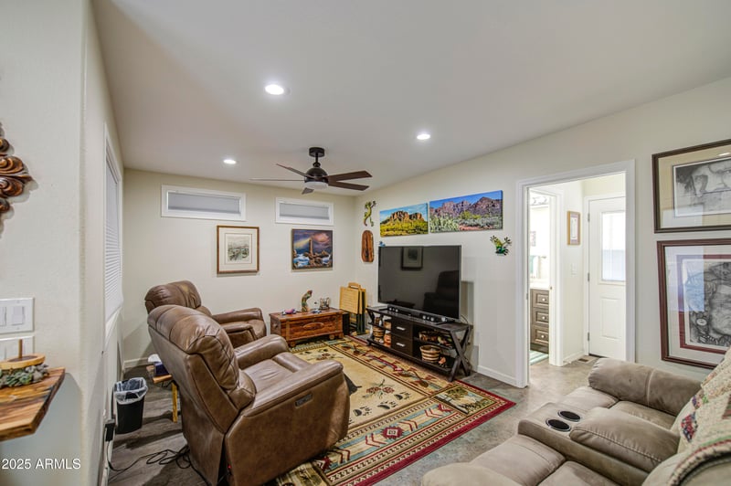 7750 Broadway Rd #401, Mesa, AZ 85208