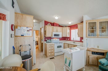 7750 Broadway Rd #533, Mesa, AZ 85208
