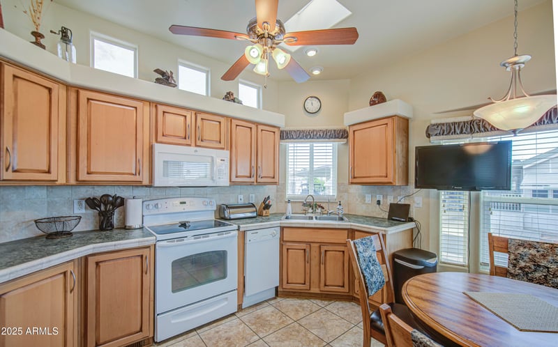 7750 Broadway Rd #535, Mesa, AZ 85208