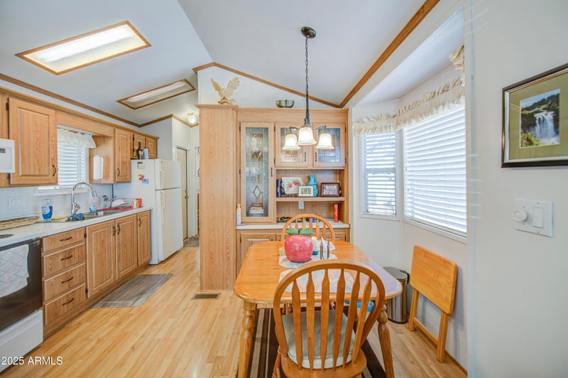 7750 Broadway Rd #806, Mesa, AZ 85208