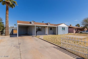 7750 Clarendon Ave, Phoenix, AZ 85033