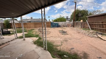 7750 Clarendon Ave, Phoenix, AZ 85033