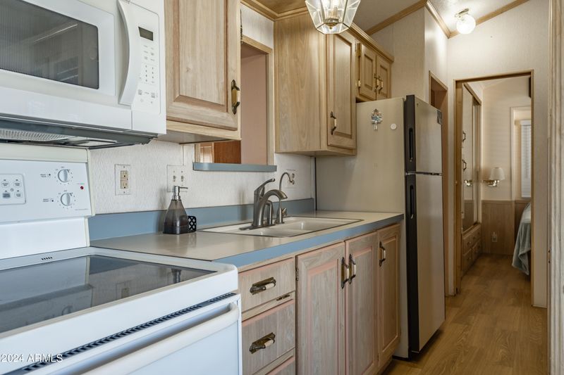 7750 E Broadway Rd #375, Mesa, AZ 85208