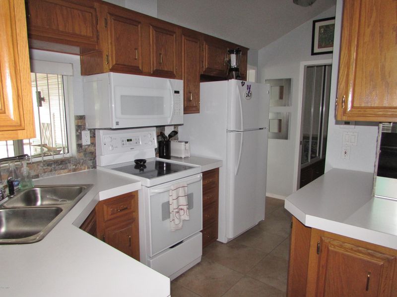7750 E Broadway Rd #69, Mesa, AZ 85208