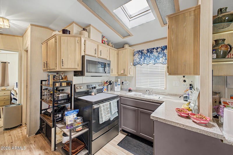 7750 E Broadway Rd #707, Mesa, AZ 85208
