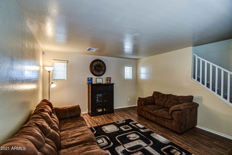 7750 W Pipestone Pl, Phoenix, AZ 85035