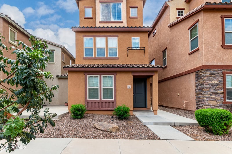 7751 Pipestone Pl, Phoenix, AZ 85035