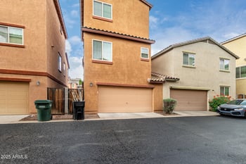 7751 Pipestone Pl, Phoenix, AZ 85035