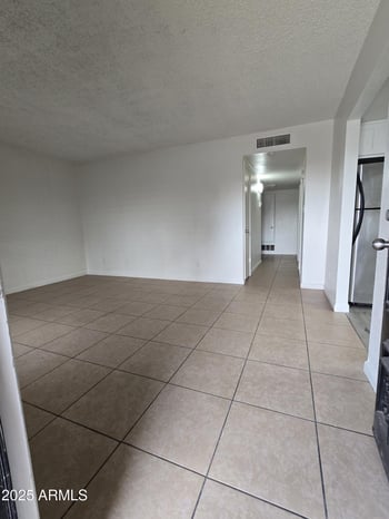7752 Flower St, Phoenix, AZ 85033