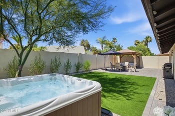 7755 Rose Ln, Scottsdale, AZ 85250