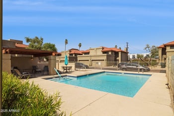 7756 19th Ln, Phoenix, AZ 85021