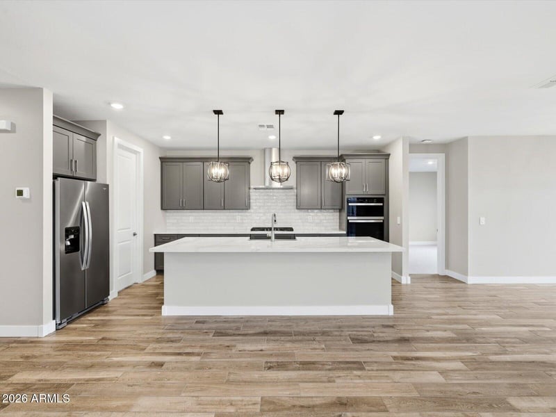 7757 N 78th Dr, Glendale, AZ 85303