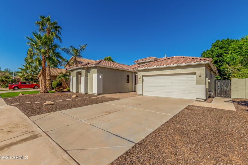 776 Carob Way, Chandler, AZ 85248