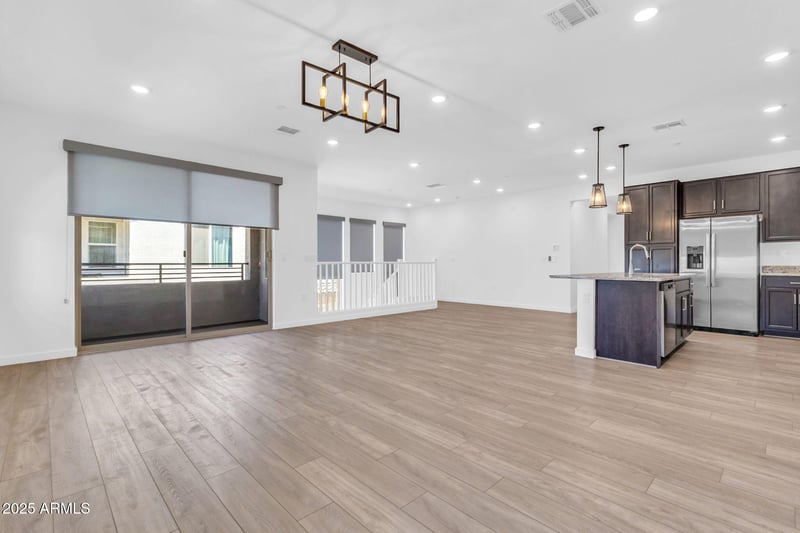 776 Doral Ave #202, Gilbert, AZ 85297