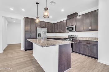 776 Doral Ave #202, Gilbert, AZ 85297