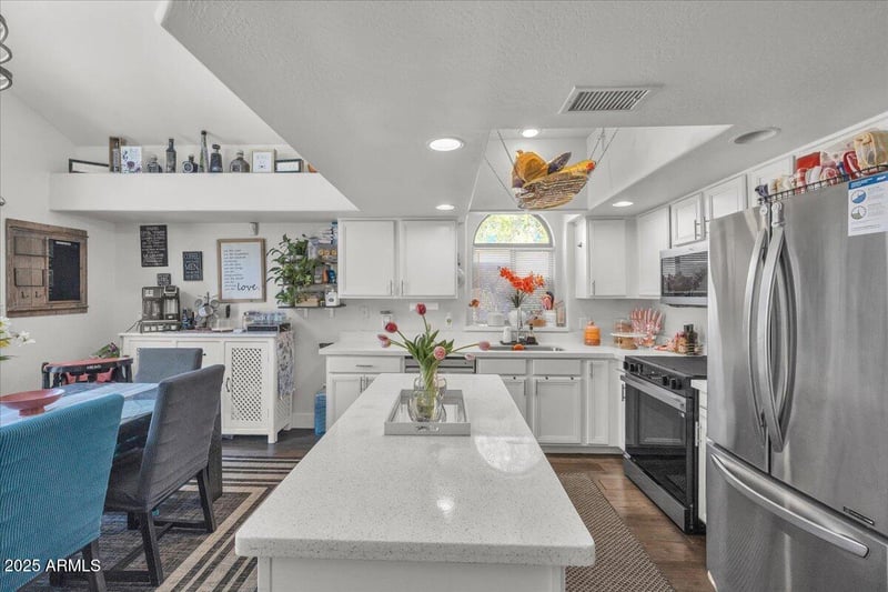 7760 Marlette Ave, Glendale, AZ 85303