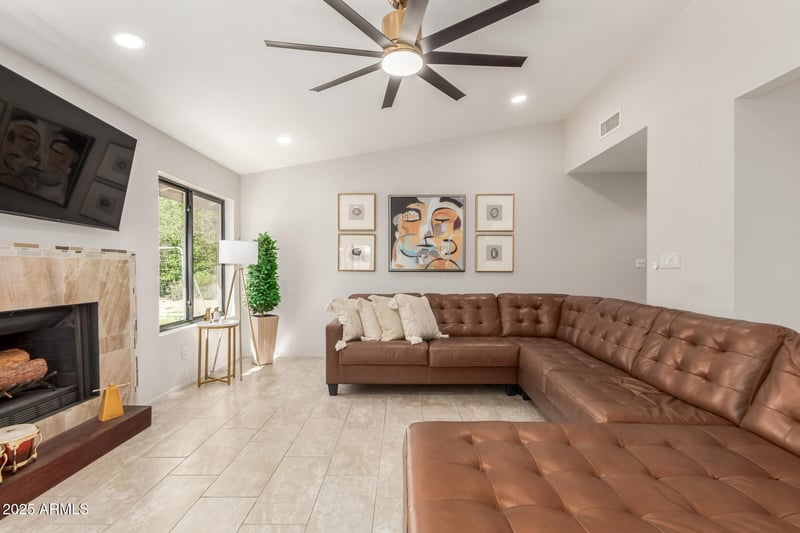 7761 Rovey Ave, Scottsdale, AZ 85250