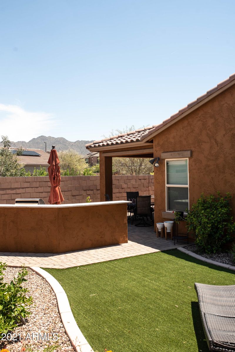 7761 S Abbey Ln, Gilbert, AZ 85298