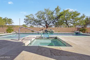 7762 Russell Cir, Mesa, AZ 85207